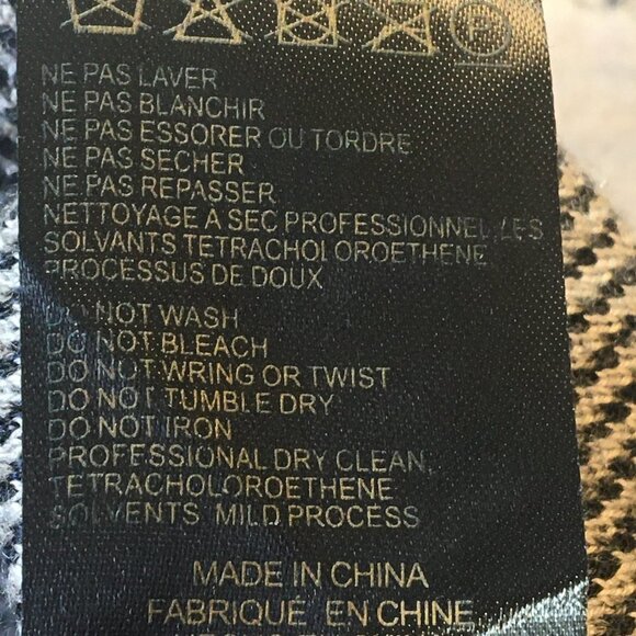 Anthropologie Troubadour Sweater Med Wool Plaid Over Shoulder Petal Flower Art - Picture 11 of 11